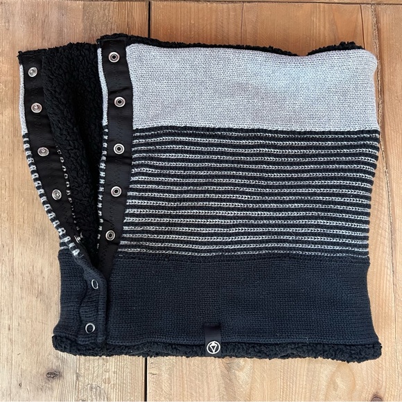 Ivivva Other - Ivivva by Lululemon Girls Snow Salutation Scarf